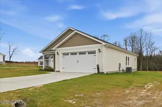 105 Sagewood Drive, Dudley, NC 28333 – photo 6: 03-105 Sagewood Dr-3
