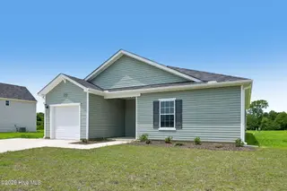 209 Hallwood Drive, Pikeville, NC 27863 – photo 3: 2-web-or-mls-209 Hallwood Dr-S0207-002