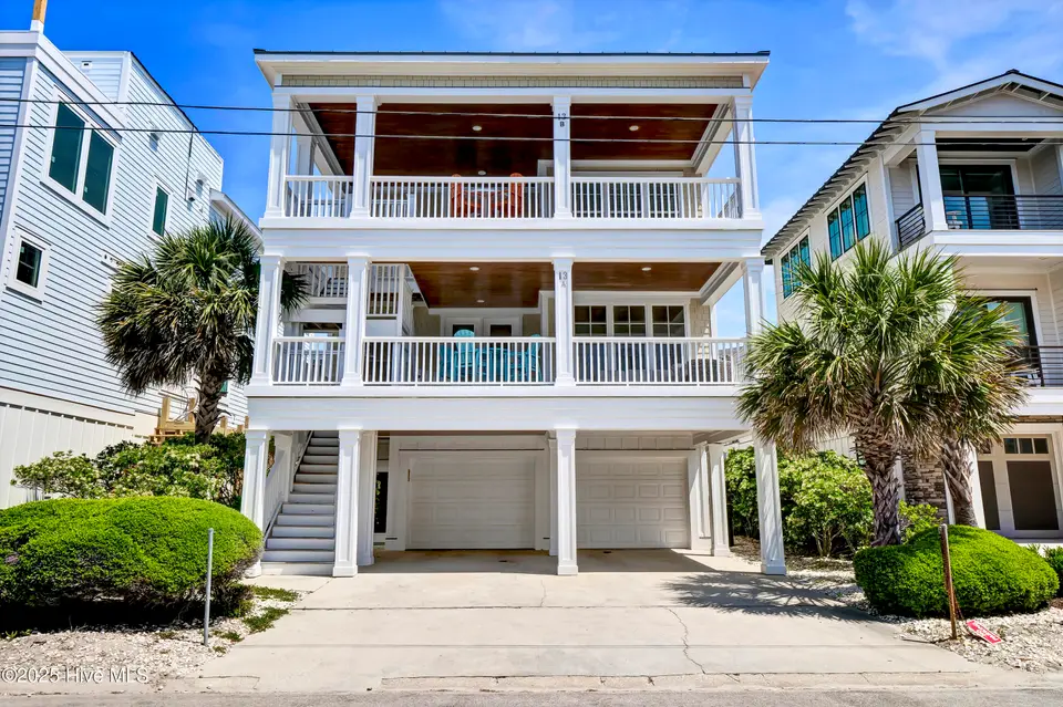 13 Seagull Street Unit B, Wrightsville Beach, NC 28480 – photo 1 of 32: P1588938