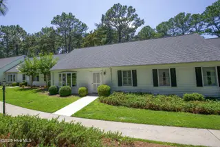 33 Village Green Circle, Southern Pines, NC 28387 – photo 4: 33 Village Green Cir-17