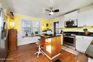 813 N Craven Street, New Bern, NC 28560 – photo 10: 813 N Craven Street, New Bern, NC 28560