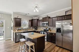 157 Bridgeport Drive, Sneads Ferry, NC 28460 — 3-bedroom home in Bridgeport, Sneads Ferry, NC, photo 11 of 25: 12_img_2054