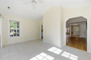 1007 Barkentine Drive, New Bern, NC 28560 – photo 13: Sunroom