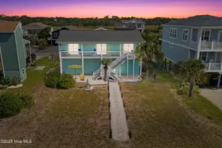 1012 W Dolphin Drive, Oak Island, NC 28465 – photo 11: shniderproductions.com-1