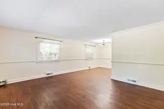 2612 Princess Place Drive, Wilmington, NC 28405 – photo 8: 20Living Room