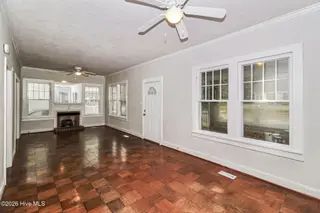 114 E Clay Street, Whiteville, NC 28472 – photo 3: listing_2