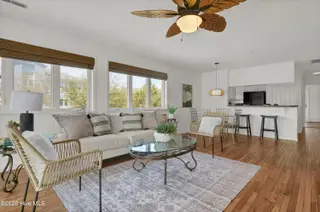304 Causeway Drive Unit A, Wrightsville Beach, NC 28480 — 3-bedroom condo in Windswept, Wrightsville Beach, NC, photo 14 of 52