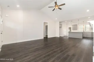 604 Tuscany Circle, Princeton, NC 27569 – photo 7: 007_file_862