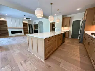 127 Pailin Creek Road, Elizabeth City, NC 27909 — 4-bedroom home in Pailin Creek Landing, Elizabeth City, NC, photo 23 of 59: Kitchen Island