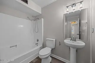 7 Walnut Drive, Jacksonville, NC 28546 – photo 22: 20251031150202145258000000-o