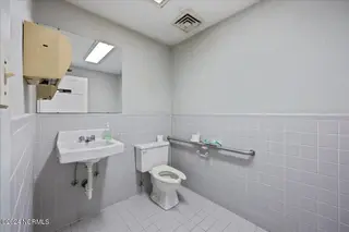 115 N Church Street, Rocky Mount, NC 27804 – photo 5: 08-2A1A6025