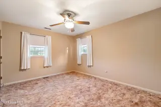 421 Regalwood Drive, Jacksonville, NC 28546 – photo 24: DSC_8261