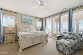 6203 Ocean Drive, Emerald Isle, NC 28594 – photo 22: 38-web-or-mls-6203 Ocean Dr 072