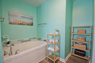 271 Jones Ridge Lane Lot 51, Newport, NC 28570 – photo 23: Primary Tub