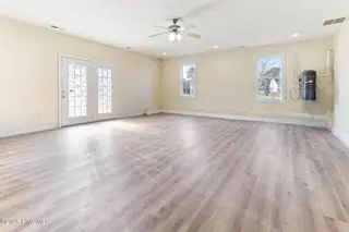 915 Savannah Drive, Jacksonville, NC 28546 – photo 23: 39-web-or-mls-IMG_9622RE