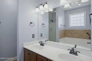 300 Walkens Woods Lane, Jacksonville, NC 28546 — 3-bedroom home in Carolina Forest, Jacksonville, NC, photo 14 of 25: 18-web-or-mls-300 Walkens Woods Ln-18
