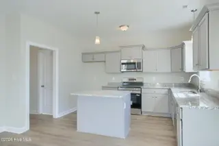 302 Broadleaf Drive, Jacksonville, NC 28546 – photo 7: 302 Broadleaf - Interiors - Edited_17