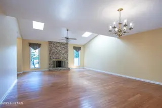 65 Lake Shore Drive, Pinehurst, NC 28374 — 2-bedroom home in Unit 10, Pinehurst, NC, photo 8 of 41: GreatRoom4