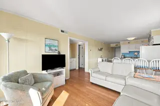 1904 E Fort Macon Road 301, Atlantic Beach, NC 28512 – photo 22: 35-web-or-mls-APATB-#301---055_with_tv_e
