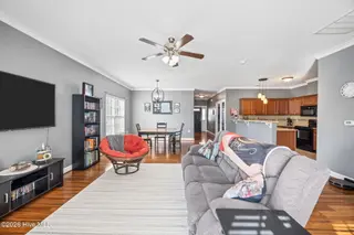 4101 Bluebill Drive 6, Greenville, NC 27858 – photo 21: 26-web-or-mls-BLS_0048