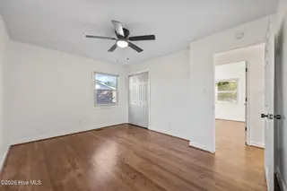117 Sheffield Road, Jacksonville, NC 28546 – photo 14: 35-web-or-mls-_RAD2172