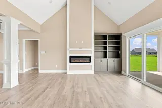2757 Whitaker Glen Drive, Farmville, NC 27828 – photo 17: 32-web-or-mls-IMG_9798_edit