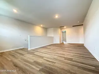 1087 Hanson Drive, Leland, NC 28451 – photo 17: Enormous Loft