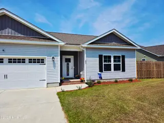 603 Bright Harvest Drive, Maysville, NC 28555 – photo 6: 20260425_130803