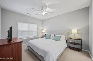 2207 Locksley Woods Drive A, Greenville, NC 27858 – photo 21: 22-web-or-mls-BLS_0054