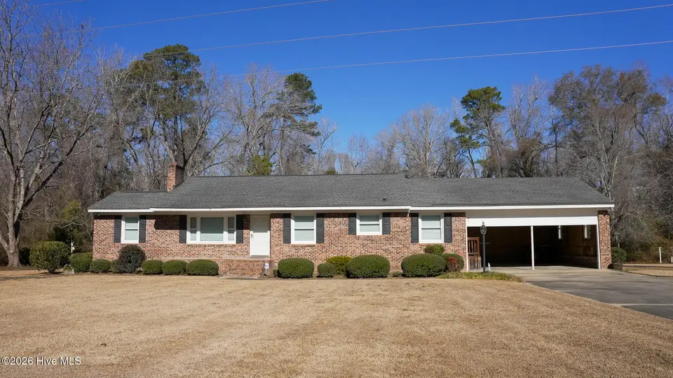 291 Whitehall Road, Whiteville, NC 28472 – photo 1 of 44: DSC00284