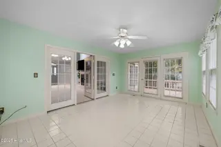 6312 Albatross Drive, New Bern, NC 28560 – photo 20: 29-web-or-mls-DSC_7855