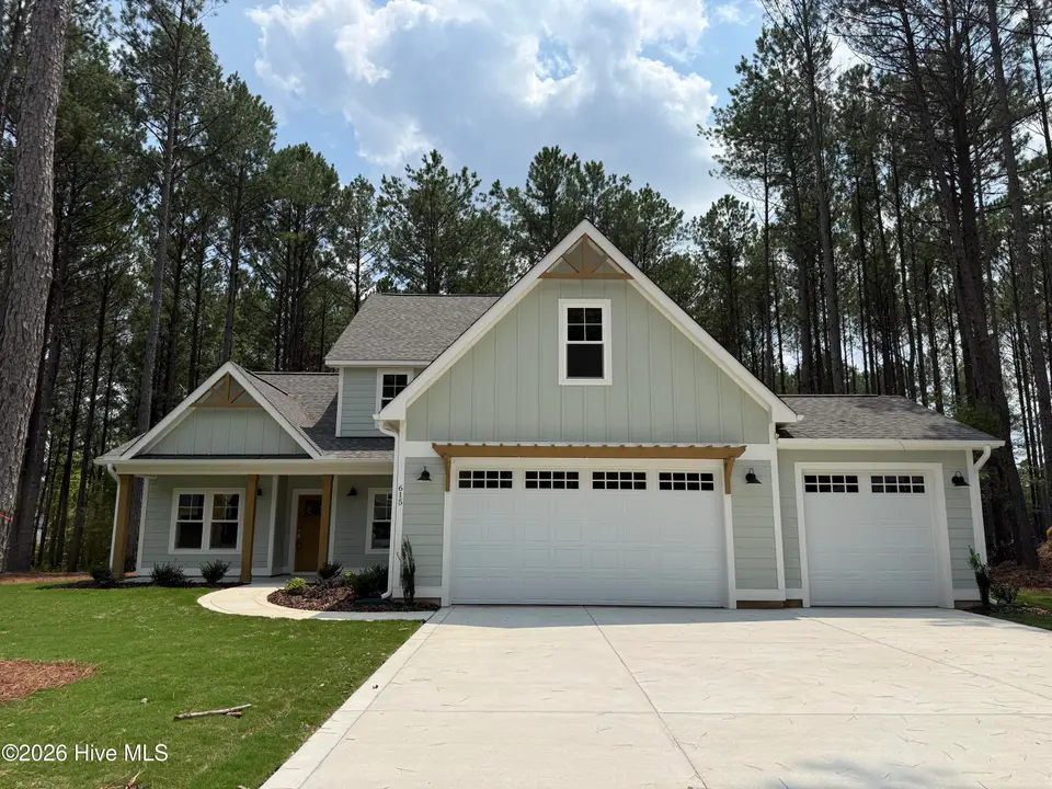 615 Gregory Street, Carthage, NC 28327 – photo 1 of 3: IMG_1441