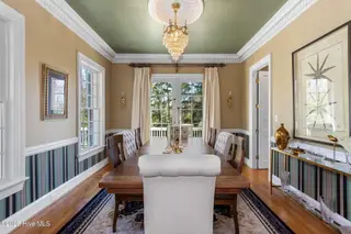 118 Buena Vista Drive, Newport, NC 28570 – photo 10: 39-web-or-mls-SouthernSplendor-3-29-2021