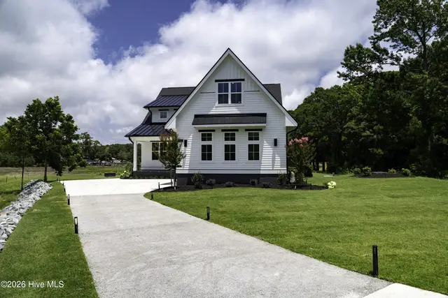 1341 Grey Marsh Court SW, Shallotte, NC 28470