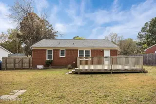 2609 Crockett Drive, Greenville, NC 27858 – photo 4: 15-web-or-mls-IMG_0006 (1)