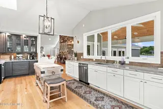660 Lake Forest Drive SE, Pinehurst, NC 28374 – photo 20: 36-web-or-mls-DSC04246 - edited