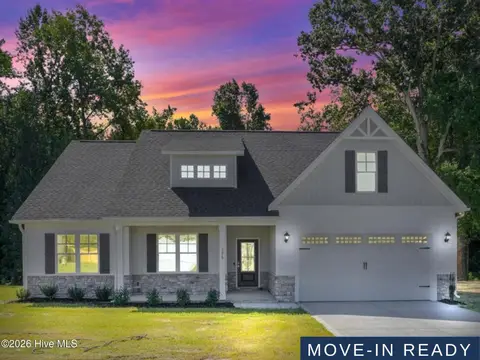306 Creeks Edge Drive, Pikeville