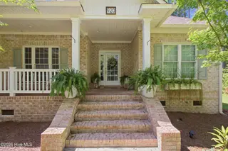920 Crooked Creek Drive, New Bern, NC 28560 – photo 7: 920 Crooked Creek Drive