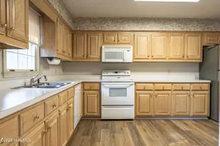 760 Pinehurst Trace Drive, Pinehurst, NC 28374 – photo 9: Kitchen