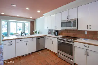 70 Wilson Road, Pinehurst, NC 28374 – photo 14: Kitchen2