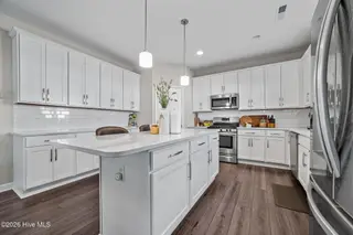 353 Holly Grove Drive, Winterville, NC 28590 – photo 12: 23-web-or-mls-LHV_4430