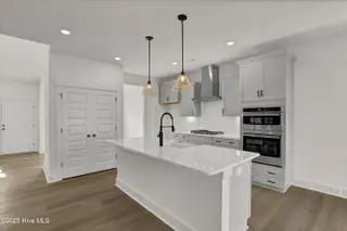 81 Planters Walk, Hampstead, NC 28443 – photo 4: Kitchen 1