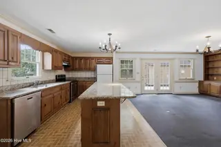 1615 Parkview Drive, Elizabeth City, NC 27909 – photo 7: 33__39a5778