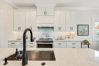125 NE 34th Street, Oak Island, NC 28465 – photo 19: 125 NE 34th-18