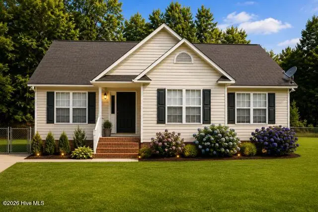 1828 Garner Road, Greenville, NC 27834 – photo 1 of 40: 1828 - front
