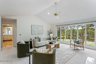 71 Deerwood Lane, Pinehurst, NC 28374 – photo 10: Living Room