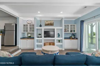 2905 Pointe West Drive B1 Pier Pointe, Emerald Isle, NC 28594 – photo 11: Open concept living space