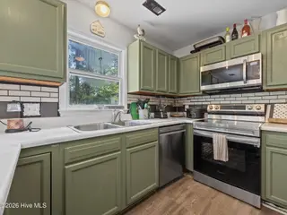 202 Palamino Trail, Jacksonville, NC 28546 – photo 10: 12-web-or-mls-202 Palamino Trail 21