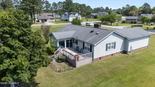 6102 Felucca Court, New Bern, NC 28560 – photo 4: 7-web-or-mls-DJI_20250415114336_0252_D