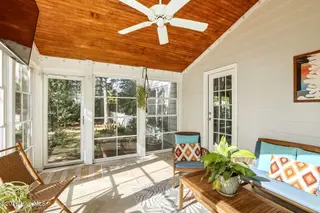 121 Gull Harbor Drive, Newport, NC 28570 – photo 24: Sun Room